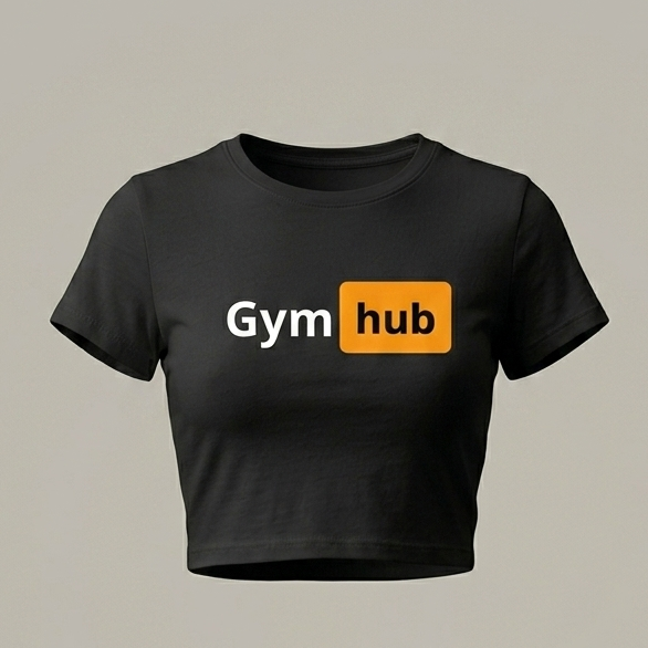 Crop top negro para mujer con el logo Gym Hub en blanco y naranja, estilo ajustado para entrenamiento y moda urbana.