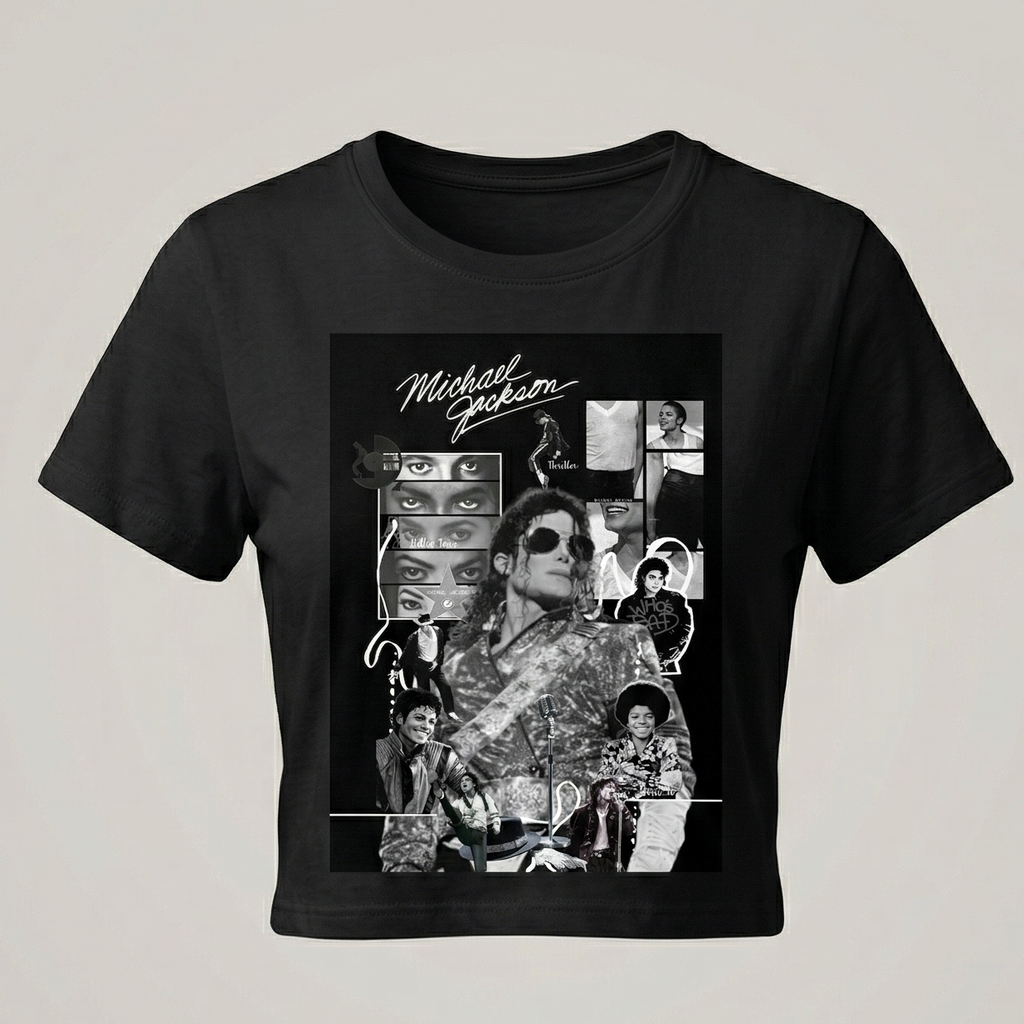 Vista frontal de un crop top negro para mujer con un diseño de collage artístico de Michael Jackson en blanco y negro, estilo camiseta de banda vintage de la marca trnd.ink.